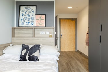 Standard Plus En Suite - Image 3